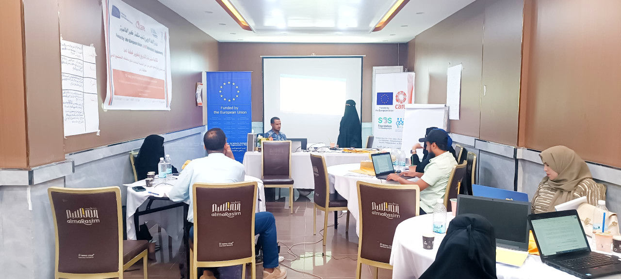 مؤسسة جنى لتنمية الأسرة في دورة كتابة مقترحات المشاريع وتطوير خطط العمل